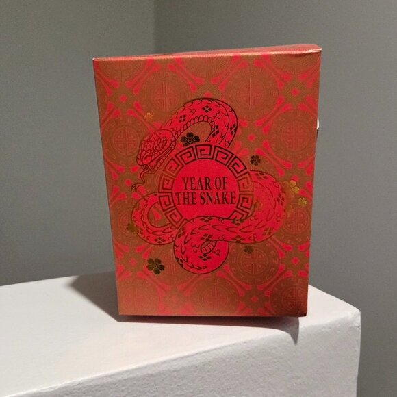 Knobby Bralette Year of the Snake- Size 18 - Picture 6 of 6